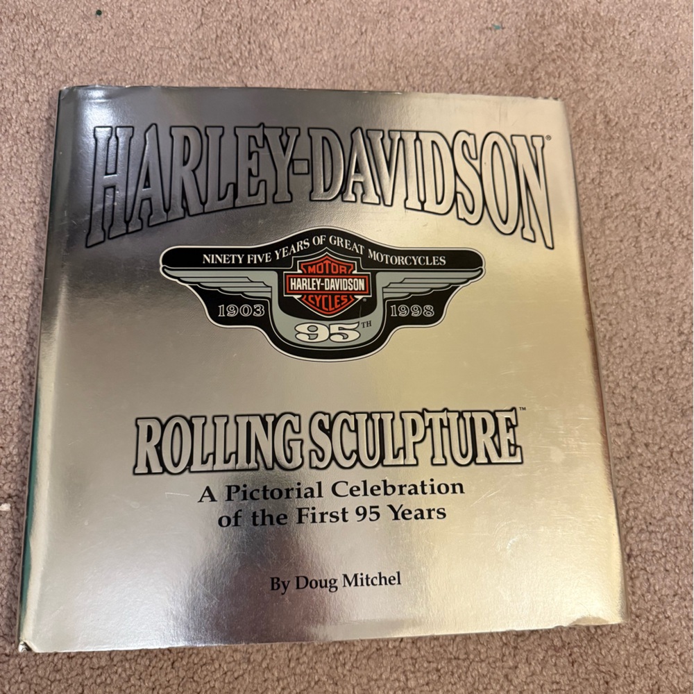 Harley-Davidson Rolling  Sculpture Book